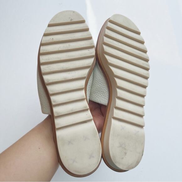 Mercedes Castillo Teah White Leather Mule Flat - Picture 3 of 5